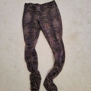 Kira Grace leopard leggings
